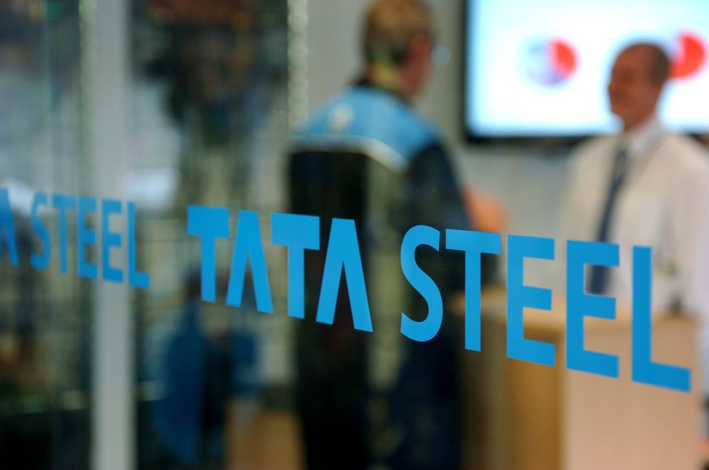 Corus начал процесс переименования в Tata Steel